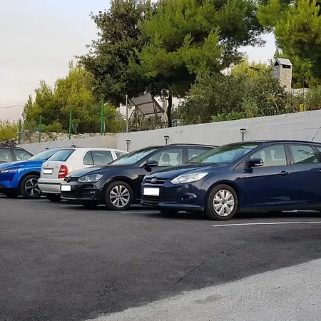 Apartament Ilak