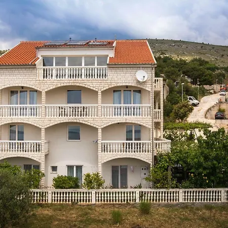 Ilak Apartment Trogir
